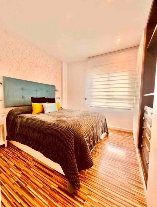 Apartamento Centrico Con Plaza De Garaje Y Piscina Apartment Murcia Bagian luar foto