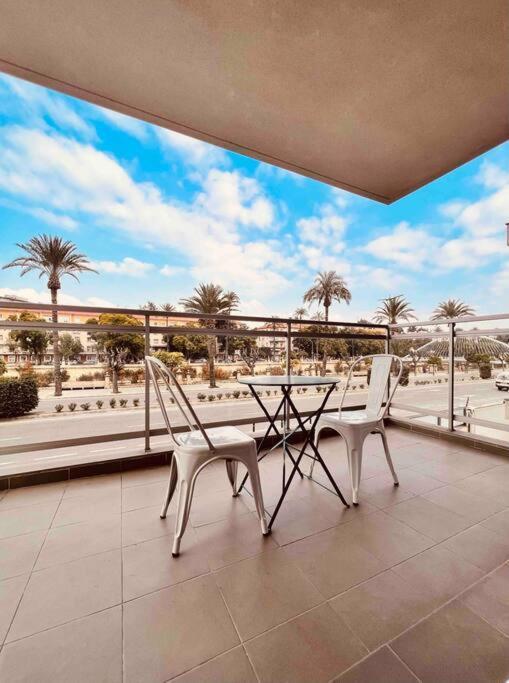 Apartamento Centrico Con Plaza De Garaje Y Piscina Apartment Murcia Bagian luar foto