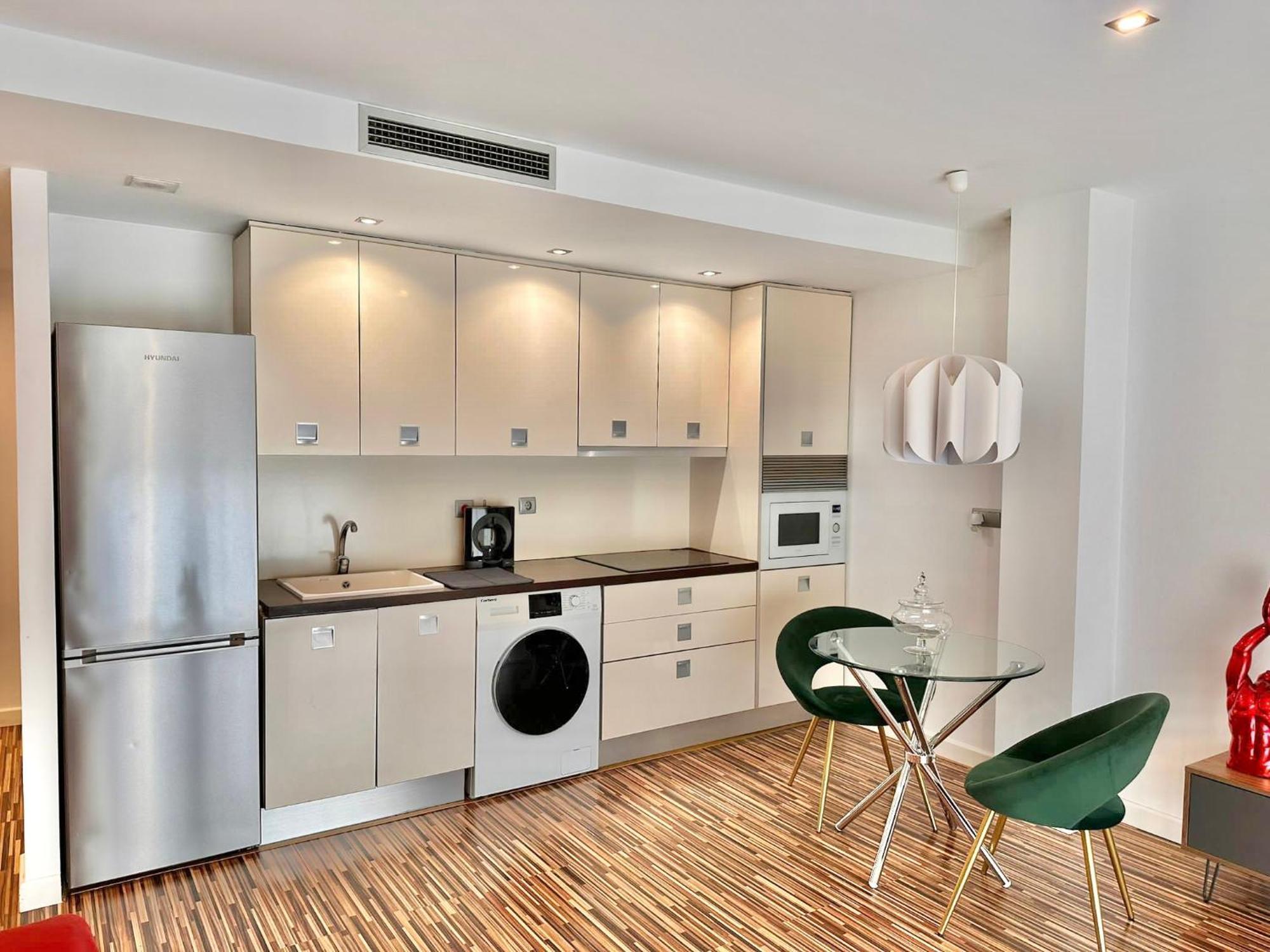 Apartamento Centrico Con Plaza De Garaje Y Piscina Apartment Murcia Bagian luar foto